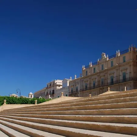 Vakantiehuis Casa Indipendente Con Ampia Veranda