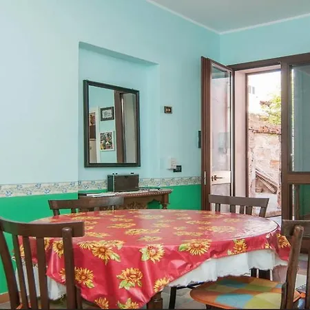 Vakantiehuis Casa Indipendente Con Ampia Veranda Portopalo Di Capo Passero
