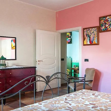 Casa Indipendente Con Ampia Veranda Portopalo Di Capo Passero