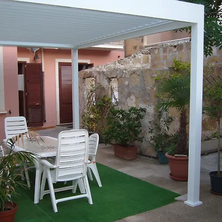Casa Indipendente Con Ampia Veranda * Portopalo Di Capo Passero